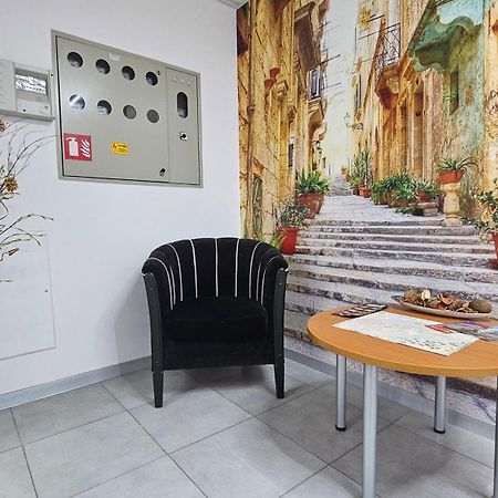 Hostel Canto 鲁塞 外观 照片
