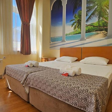 Hostel Canto 鲁塞 外观 照片