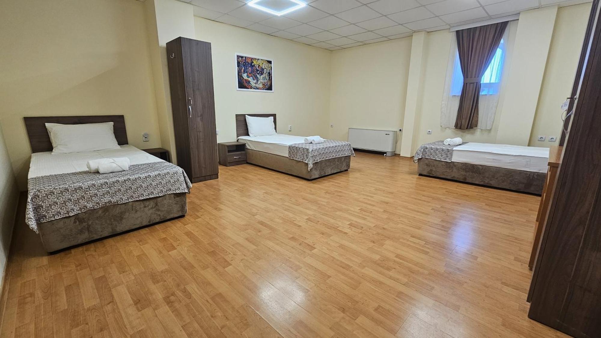 Hostel Canto 鲁塞 外观 照片