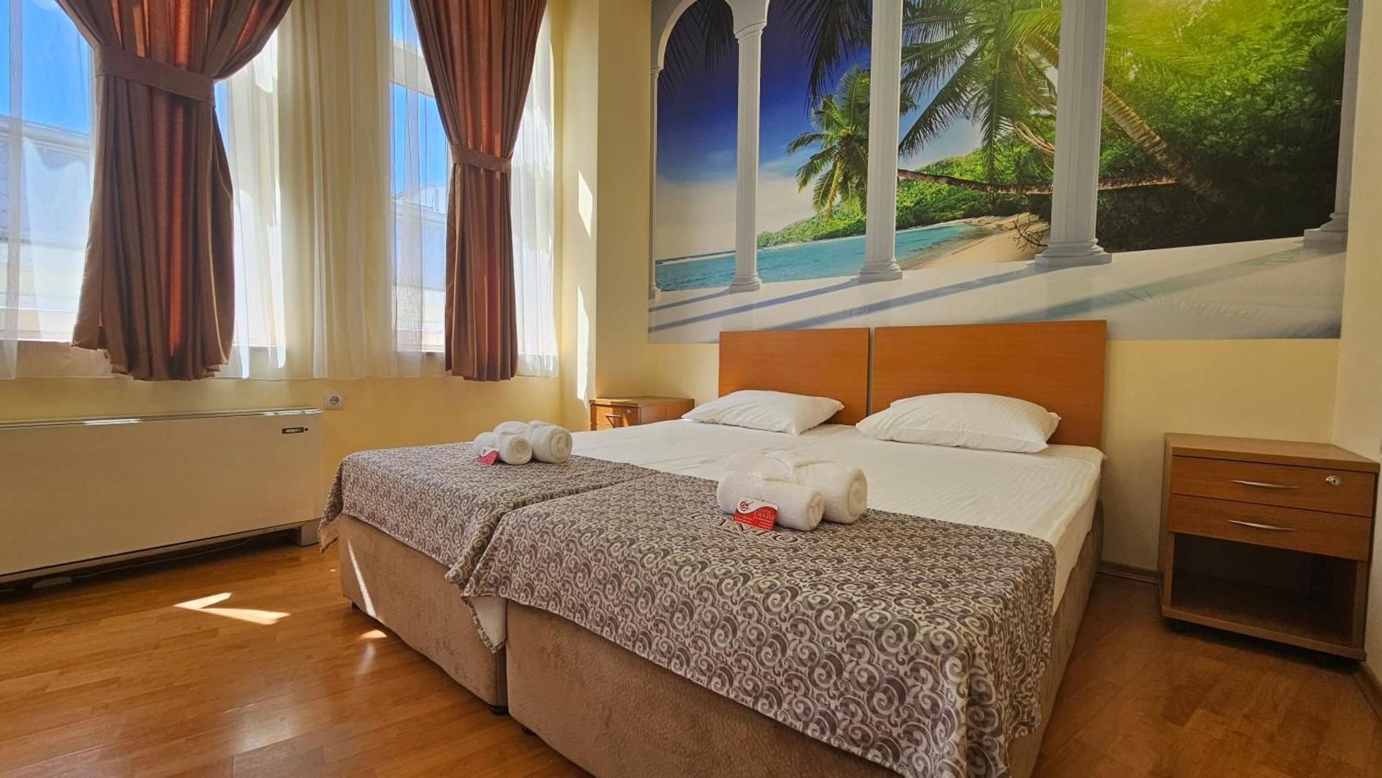 Hostel Canto 鲁塞 外观 照片