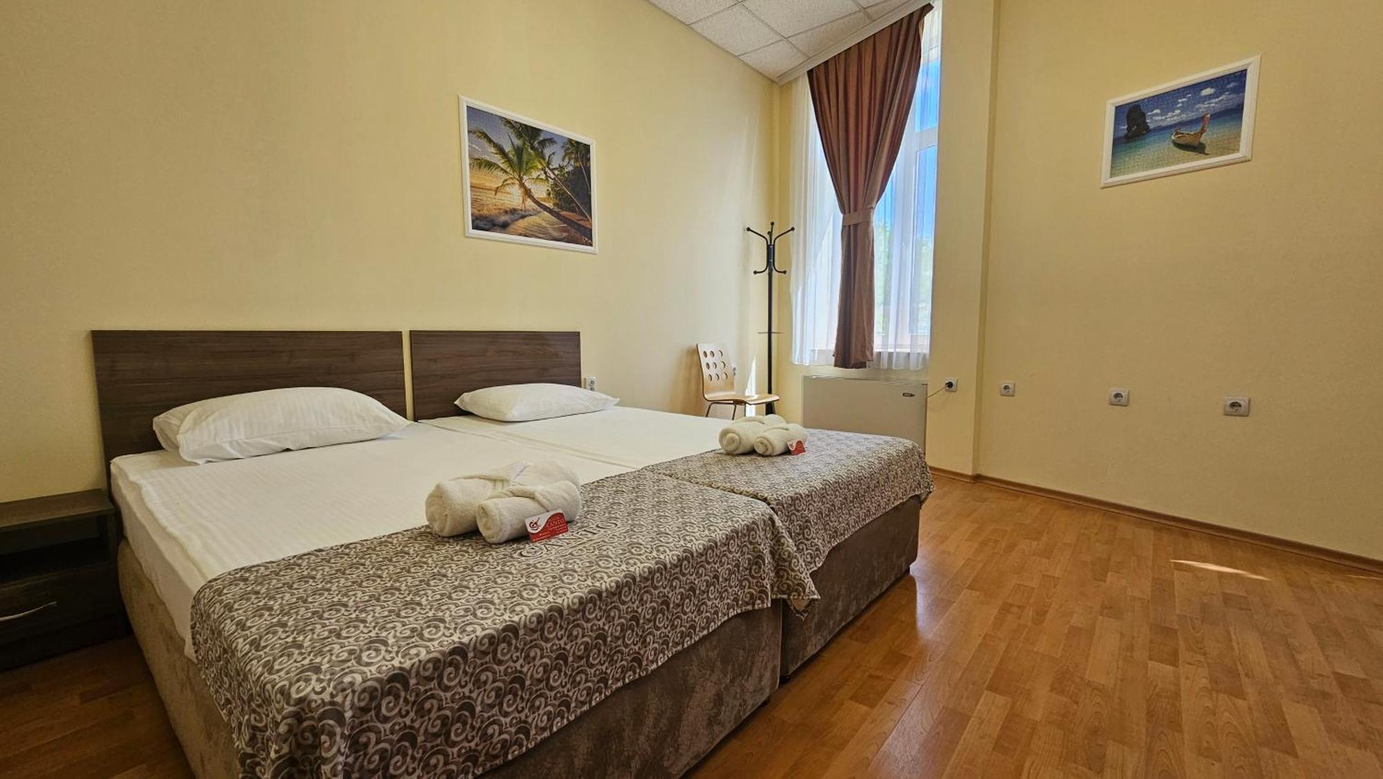 Hostel Canto 鲁塞 外观 照片