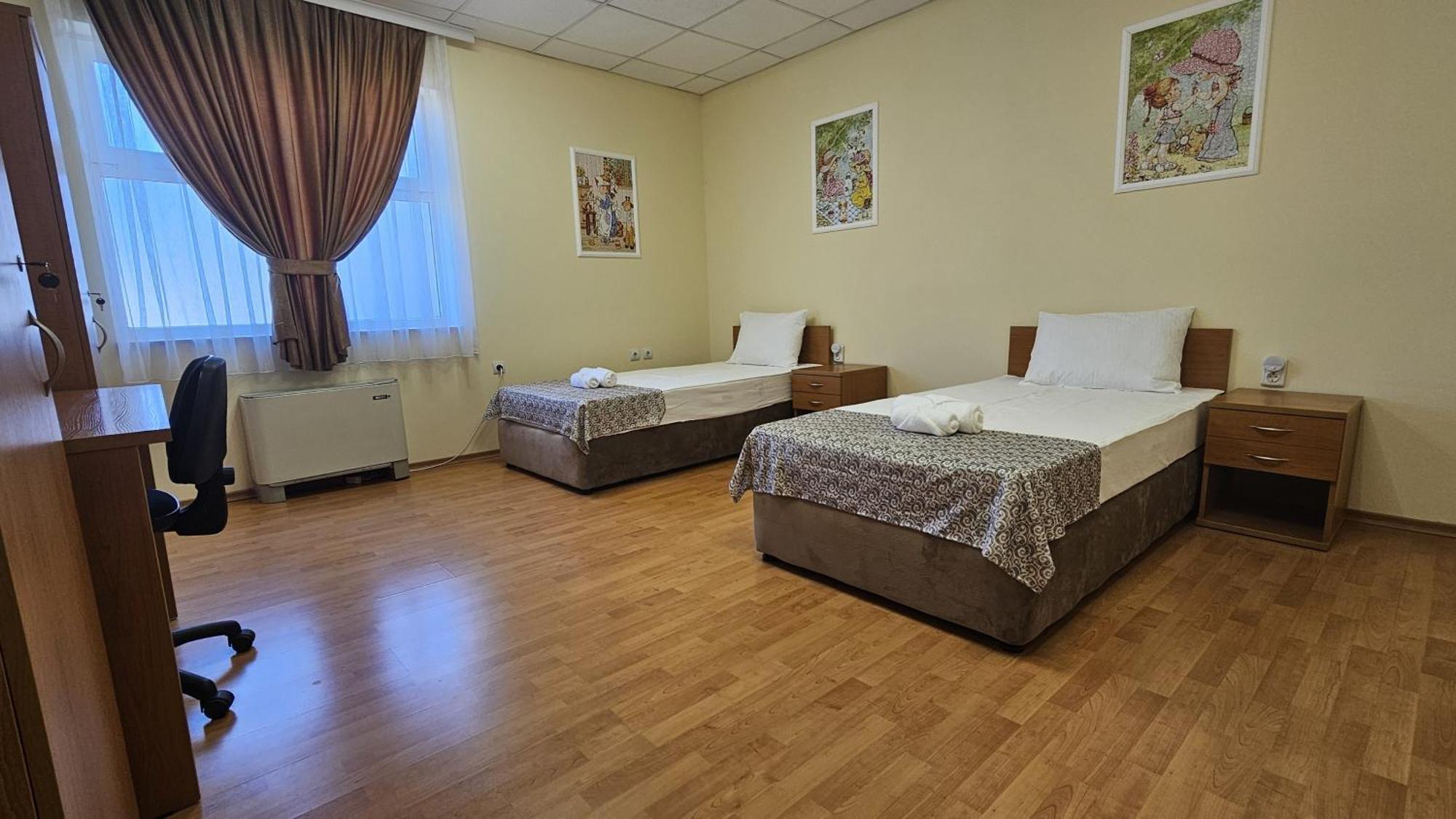 Hostel Canto 鲁塞 外观 照片